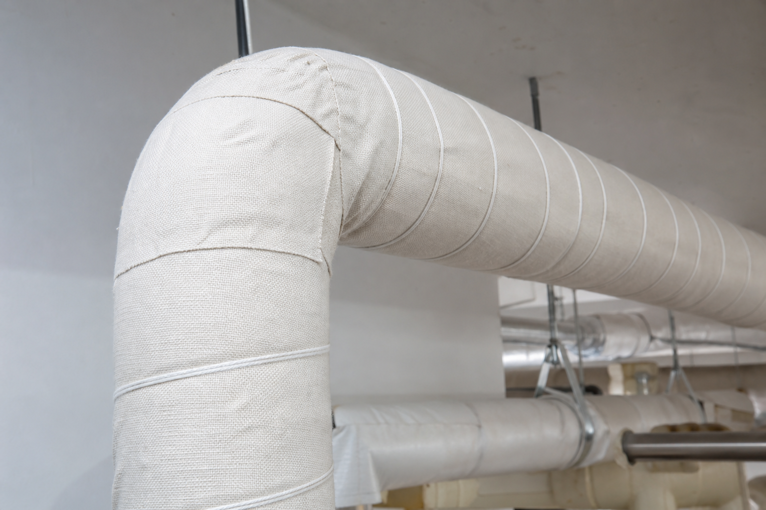 Thermal Pipe Insulation: Reduce Heat Loss in HVAC Systems